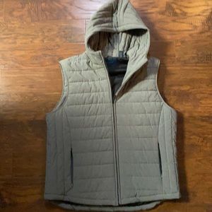 Perry ellis mens hooded zip up vest